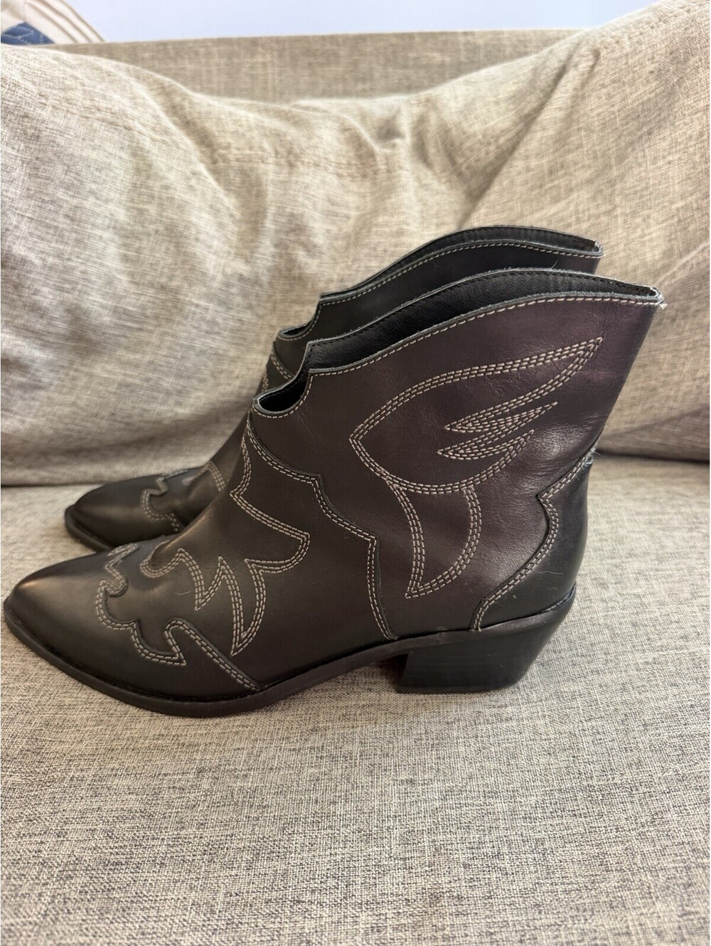 Chinese Laundry Western Ankle Boots Booties Black Stitched Size 8.5 Block Heel